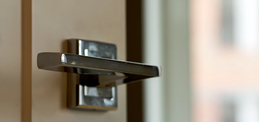Door Lever Knob Repair in Parlier, California