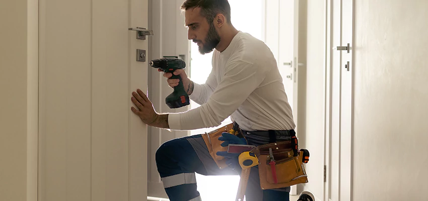 Mailbox Lock Installation Expert in Parlier, California
