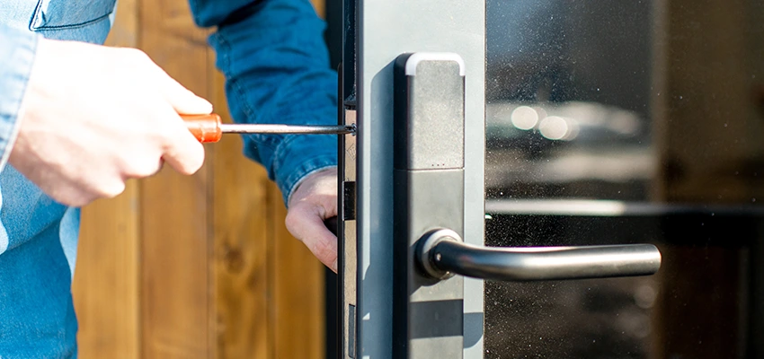 Aluminium Door Lock Replacement in Parlier, California