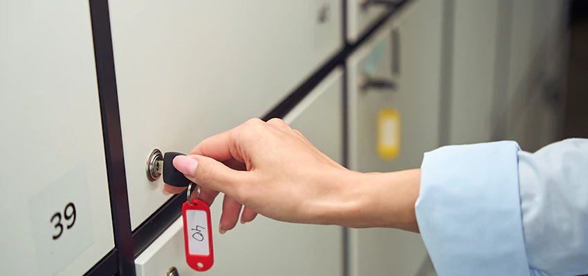 Upgrading File Cabinet Locks in Parlier, California