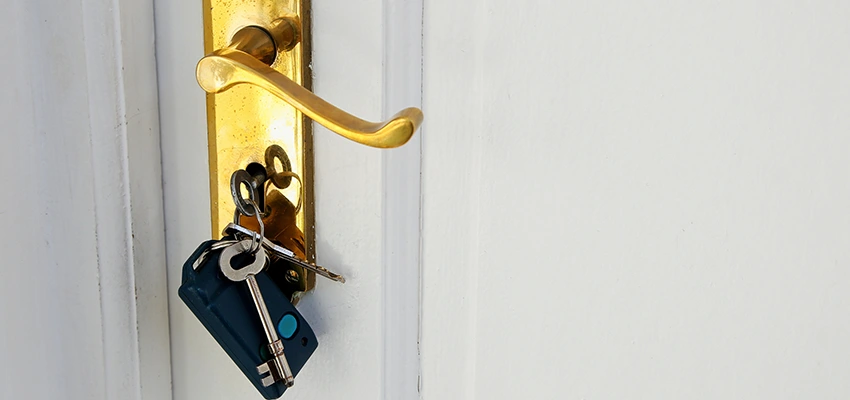 Broken Door Key Extraction in Parlier, CA