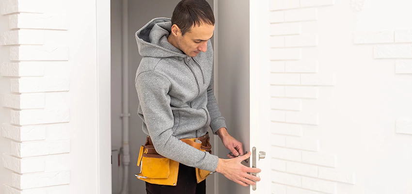 Nighttime Locksmith Near Me in Parlier, CA